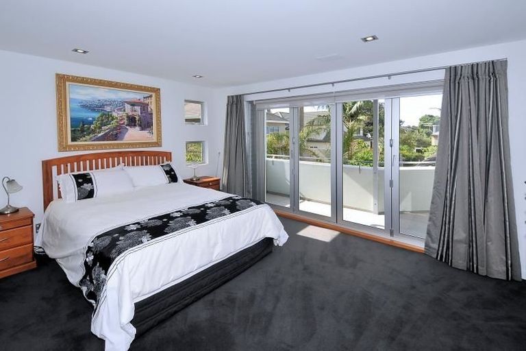 Photo of property in 7 Ellice Road, Totara Vale, Auckland, 0629