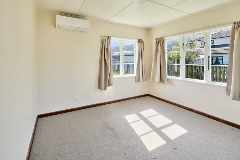 Photo of property in 128a Waiwhetu Road, Waterloo, Lower Hutt, 5011