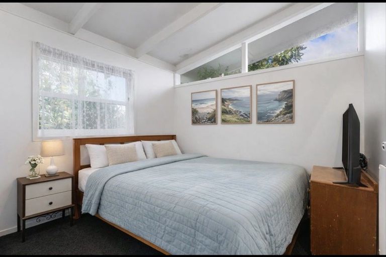 Photo of property in 4 Sunnyview Road, Greenhithe, Auckland, 0632