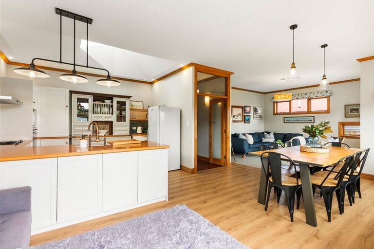 Photo of property in 37 Athens Street, Miramar, Wellington, 6022