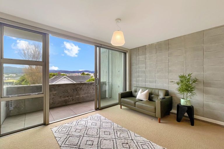Photo of property in Vela Apartments, 112/2 Campbell Terrace, Petone, Lower Hutt, 5012