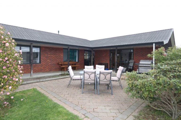 Photo of property in 18 Thews Road, Tinwald, Ashburton, 7778