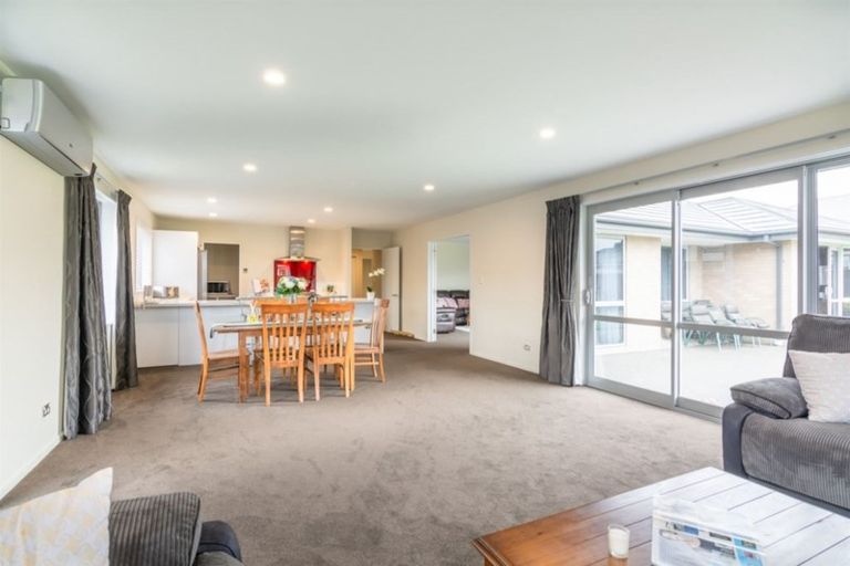 Photo of property in 21 Wootton Place, Kaiapoi, 7630