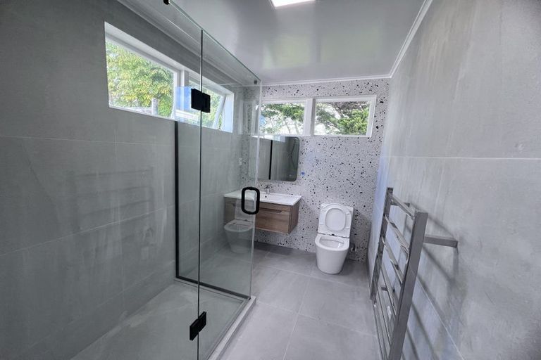 Photo of property in 8 Onepoto Road, Hauraki, Auckland, 0622