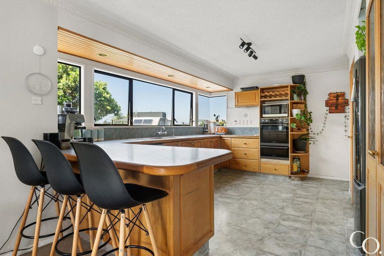 Photo of property in 4/10 Sutherland Avenue, Mount Maunganui, 3116