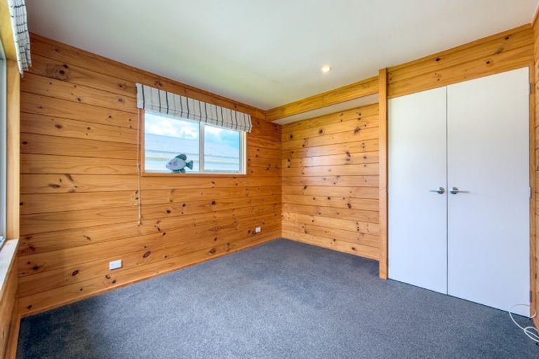 Photo of property in 17 Station Road, Puriri, Thames, 3578