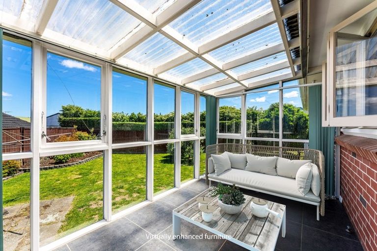 Photo of property in 23 Hall Grove, Ebdentown, Upper Hutt, 5018