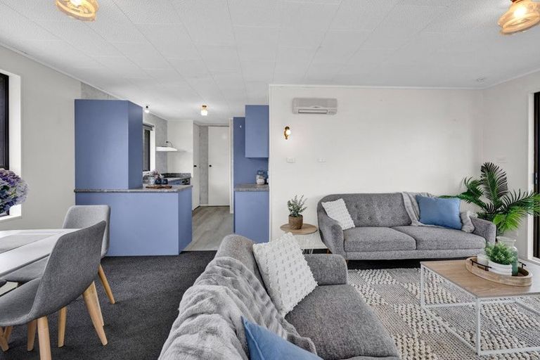 Photo of property in 1/7 Mahoe Street, Strandon, New Plymouth, 4312