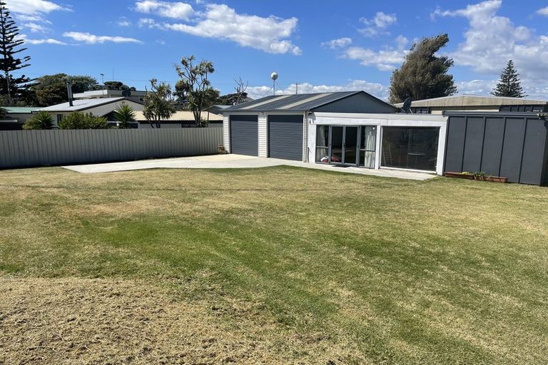 Photo of property in 115a Maunsell Road, Port Waikato, Tuakau, 2695