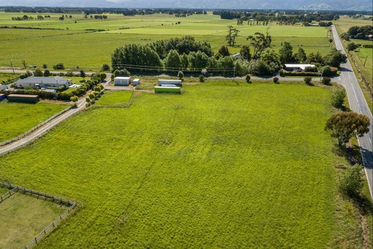 Photo of property in 13 Wards Line, Morison Bush, Greytown, 5794