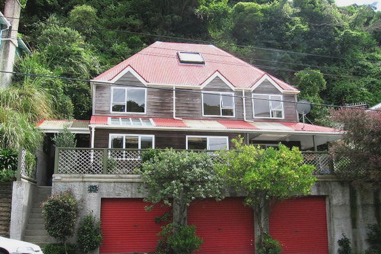 Photo of property in 42 Honiana Te Puni Street, Aro Valley, Wellington, 6021