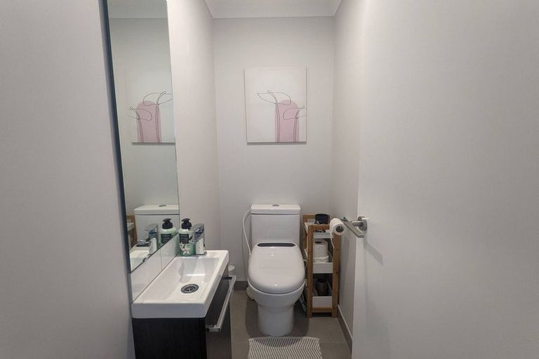 Photo of property in 30 Chaffinch Road, Hobsonville, Auckland, 0616