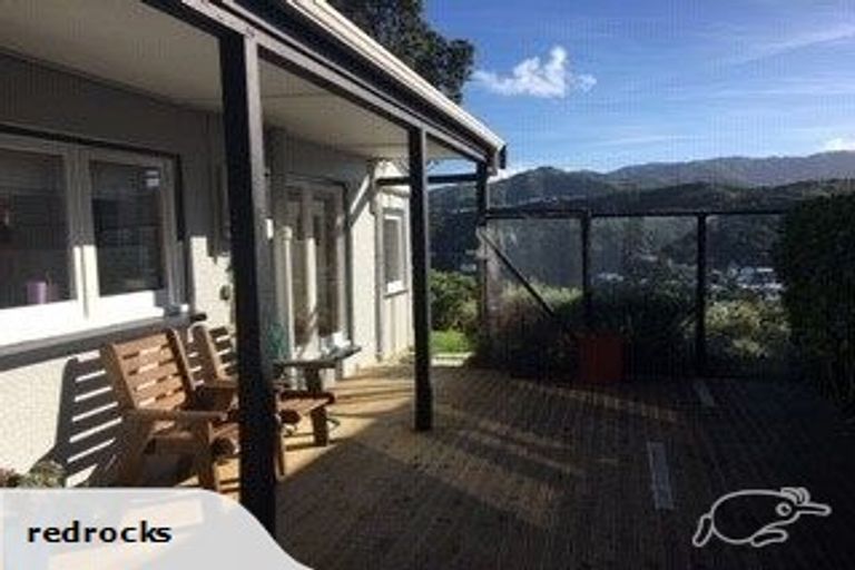 Photo of property in 36 Carlisle Street, Island Bay, Wellington, 6023