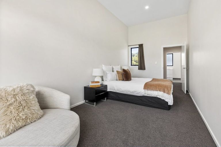 Photo of property in 2/464 Adelaide Road, Berhampore, Wellington, 6023