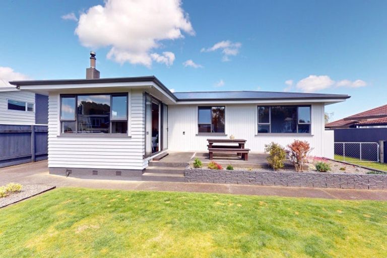 Photo of property in 4 Conway Street, Levin, 5510