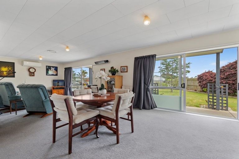 Photo of property in 34a Longstead Avenue, Papamoa Beach, Papamoa, 3118