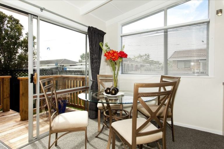 Photo of property in 47a Riverside Road, Orewa, 0931