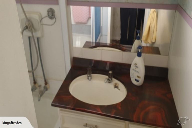 Photo of property in 398 Cambridge Terrace, Naenae, Lower Hutt, 5011