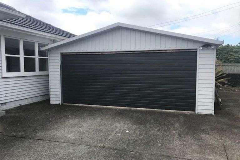 Photo of property in 56 Kelvin Road, Papakura, 2110