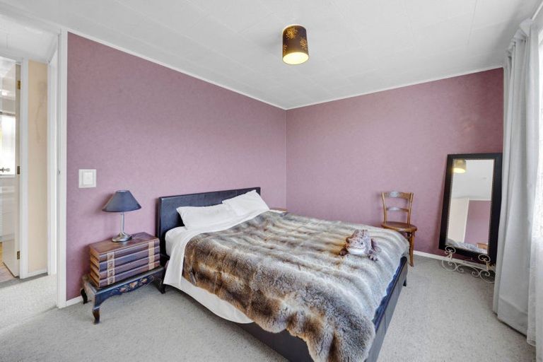 Photo of property in 77 Patu-kukupa Street, Manaia, 4612