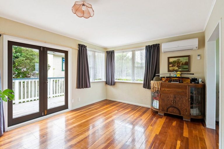 Photo of property in 165 Rawhiti Road, Pukerua Bay, 5026