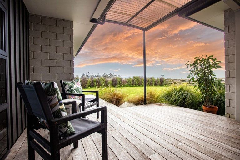 Photo of property in 9 Betty May Drive, Pyes Pa, Tauranga, 3173