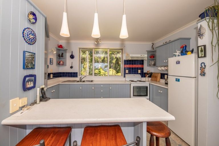 Photo of property in 17 Fairburn Place, Charleston, Cape Foulwind, 7892