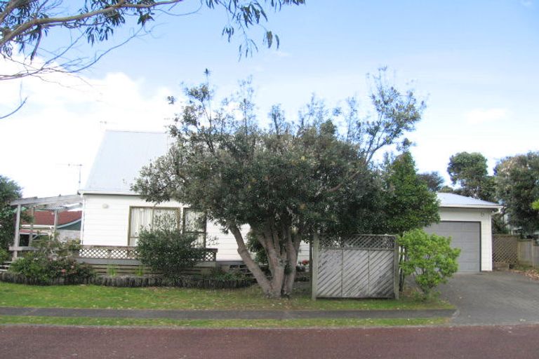 Photo of property in 4 Lowe Park Lane, Pauanui, Hikuai, 3579