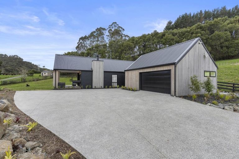 Photo of property in 25 Bayer Road, Puhoi, Silverdale, 0994