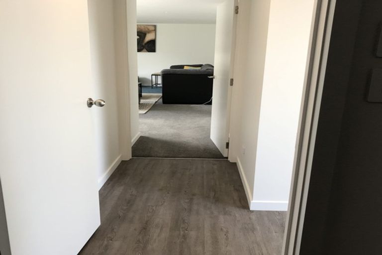 Photo of property in 2/36 Shirley Road, Richmond, Christchurch, 8013