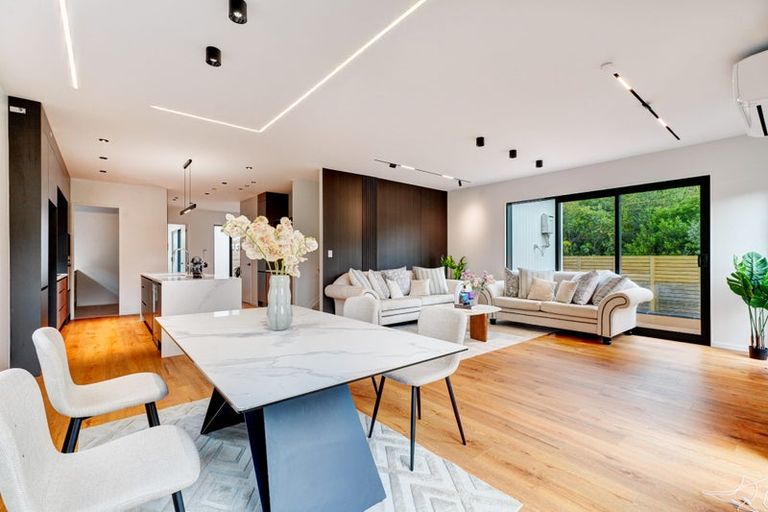 Photo of property in 19c Bardia Street, Belmont, Auckland, 0622