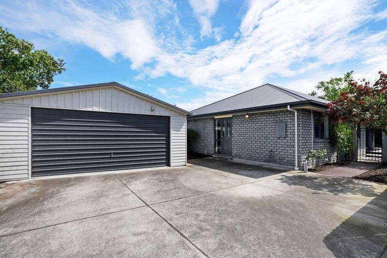 Photo of property in 5a Gilbert Close, Rolleston, 7614