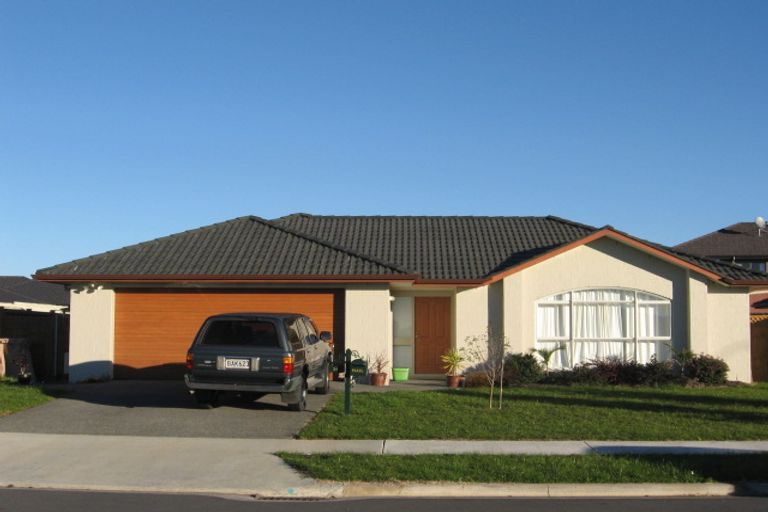 Photo of property in 24 Turnberry Drive, Wattle Downs, Auckland, 2103