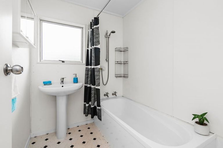 Photo of property in 2/42 Kiripaka Road, Tikipunga, Whangarei, 0112