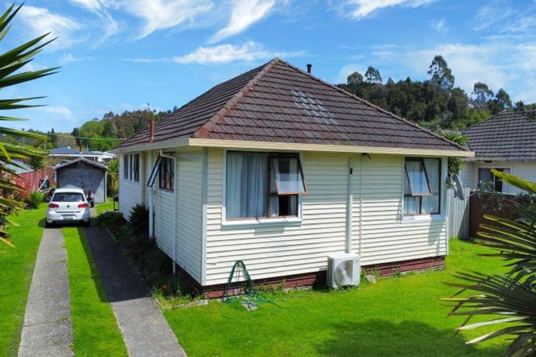 Photo of property in 11 Vogel Street, Kawerau, 3127