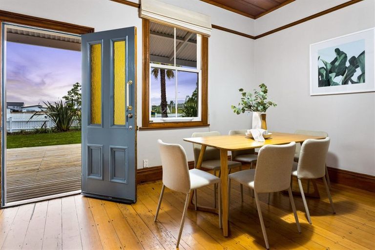 Photo of property in 4 Clarks Lane, Hobsonville, Auckland, 0618