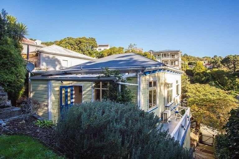 Photo of property in 1 Caprera Street, Melrose, Wellington, 6023