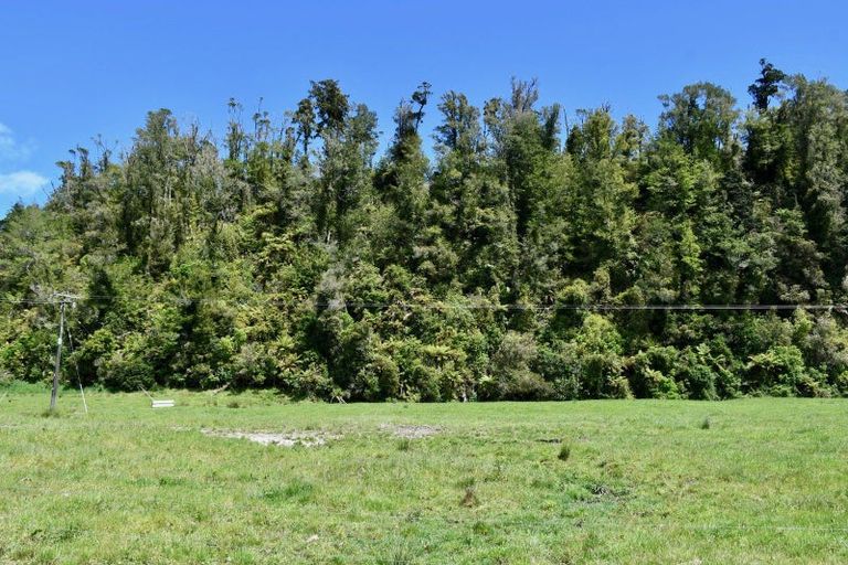Photo of property in 76a Eco Place, Little Wanganui, Karamea, 7893