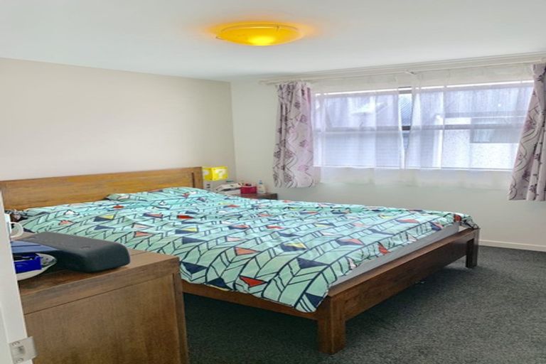 Photo of property in 5/40 Brockworth Place, Riccarton, Christchurch, 8011