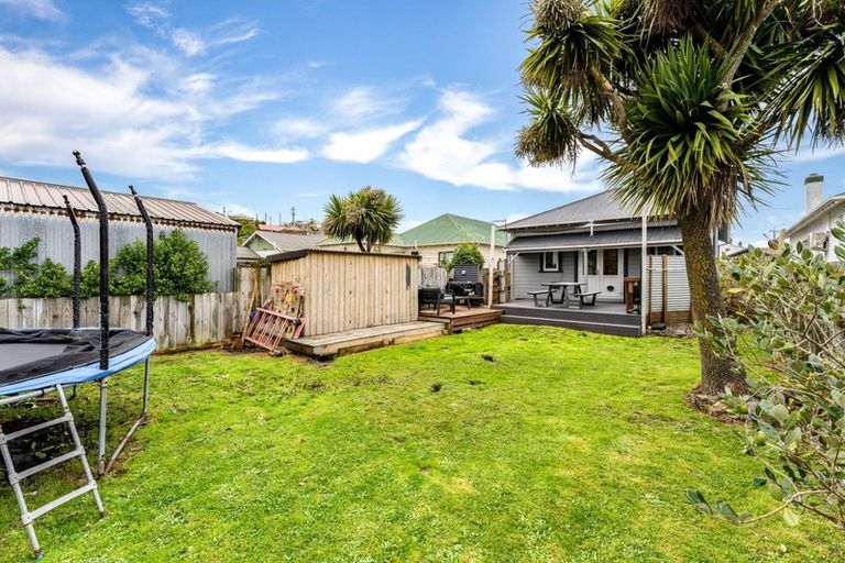 Photo of property in 12 Crest Street, Tainui, Dunedin, 9013