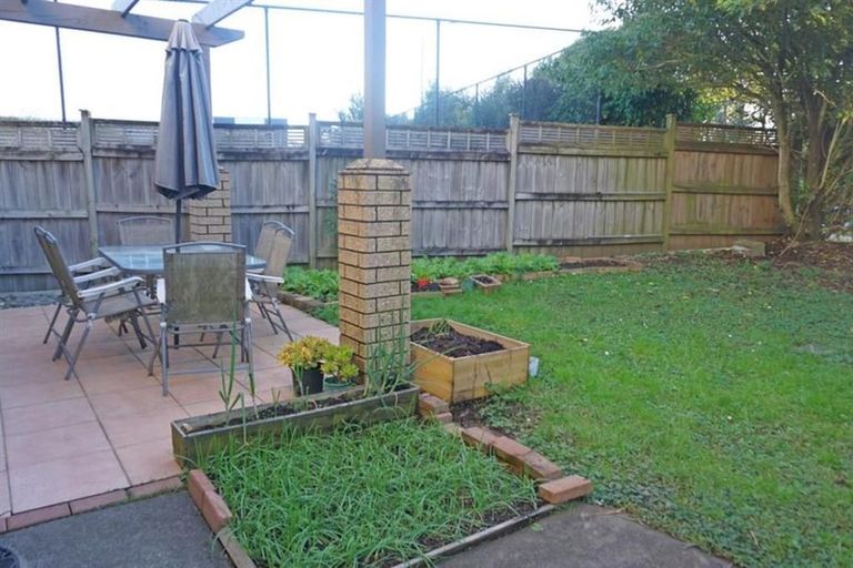 Photo of property in 40 Skip Lane, East Tamaki, Auckland, 2013