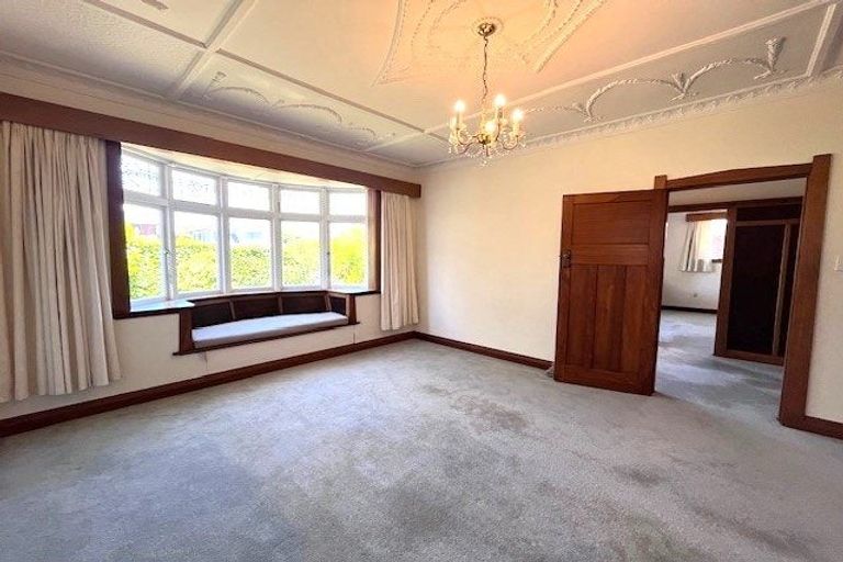 Photo of property in 185 Knights Road, Hutt Central, Lower Hutt, 5011