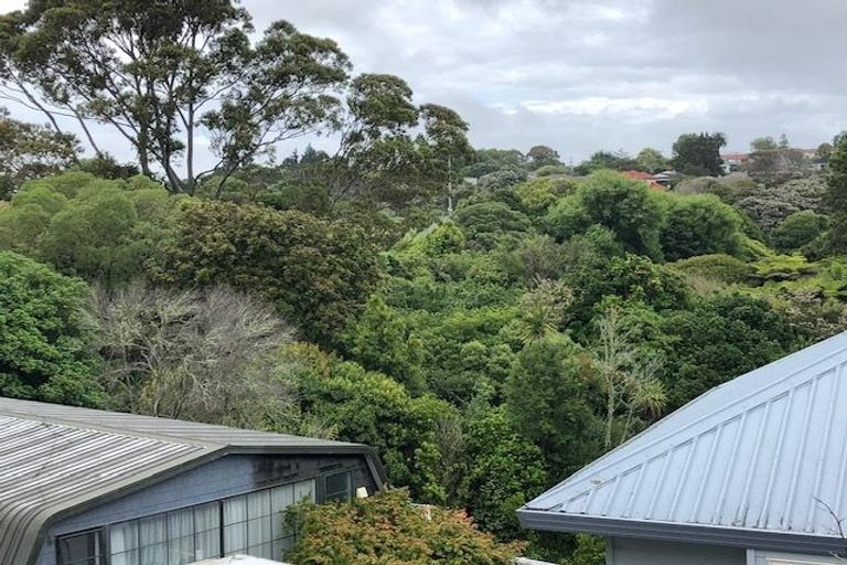 Photo of property in 1602b Great North Road, Waterview, Auckland, 1026