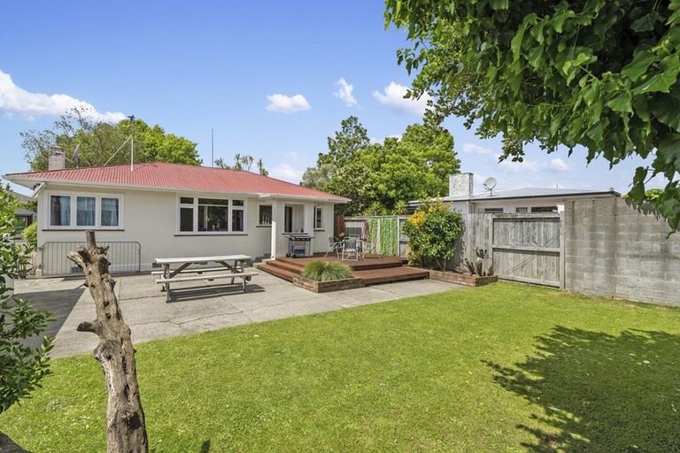 Photo of property in 4 Burfield Place, Awapuni, Palmerston North, 4412