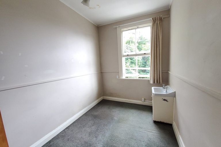 Photo of property in 48 Aurora Terrace, Kelburn, Wellington, 6012