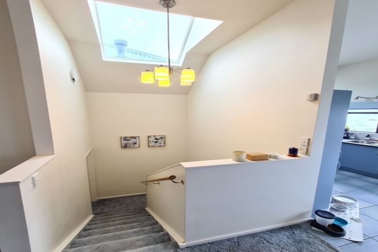 Photo of property in 54 Cunliffe Street, Churton Park, Wellington, 6037