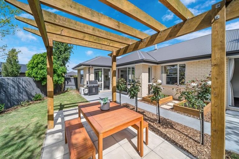 Photo of property in 37 Fairfield Way, Rolleston, 7614