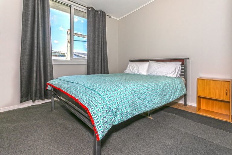 Photo of property in 211 Tui Road, Whangamata, 3620