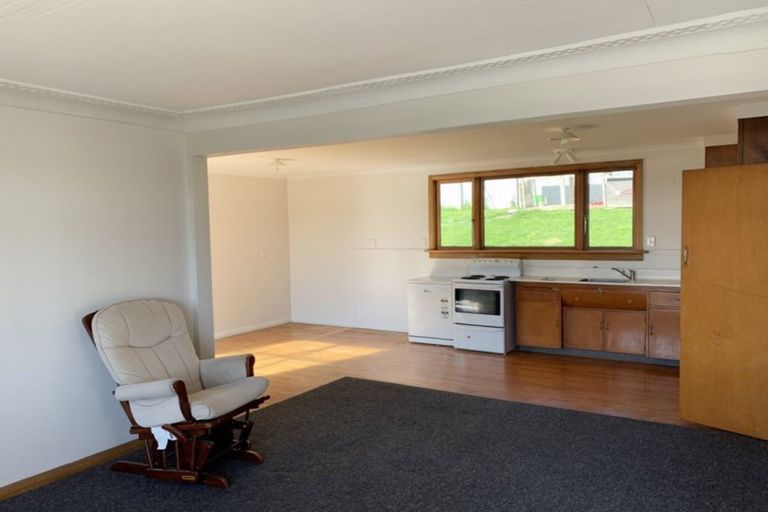 Photo of property in 9 Ryrie Street, Balclutha, 9230