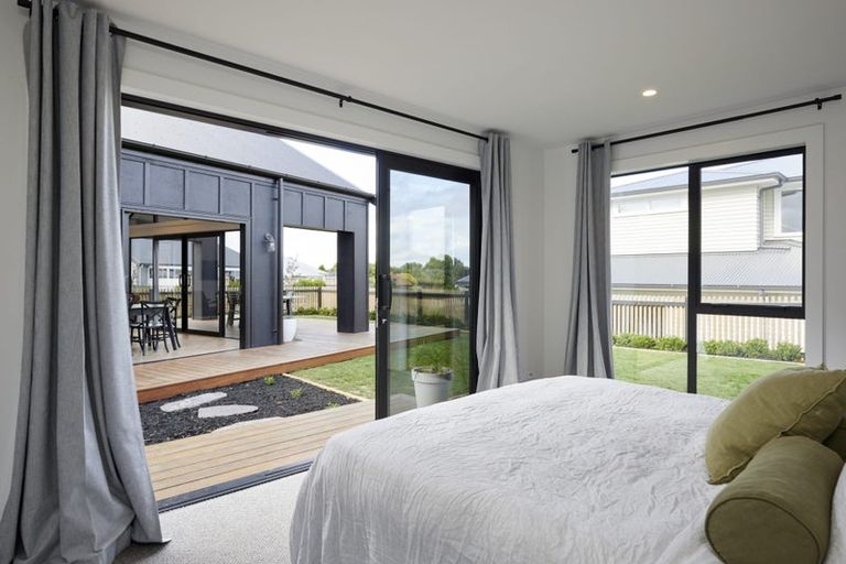 Photo of property in 1 Whitworth Lane, Omokoroa, 3114